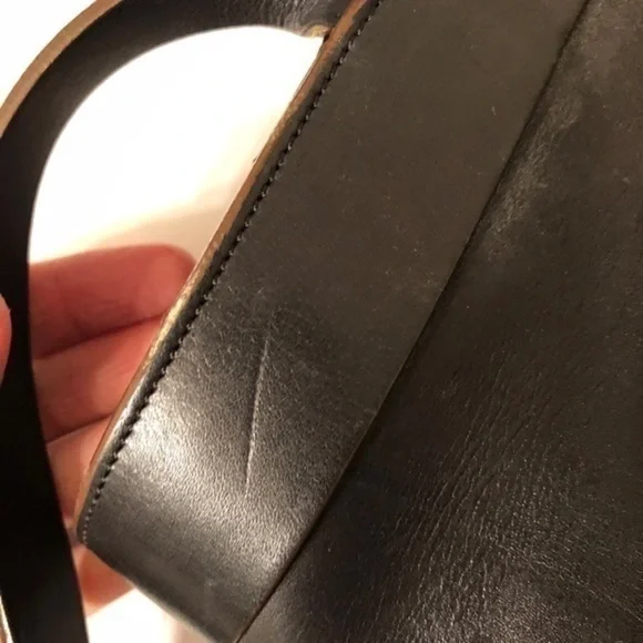 FAUSTO SANTINO black leather sling bag